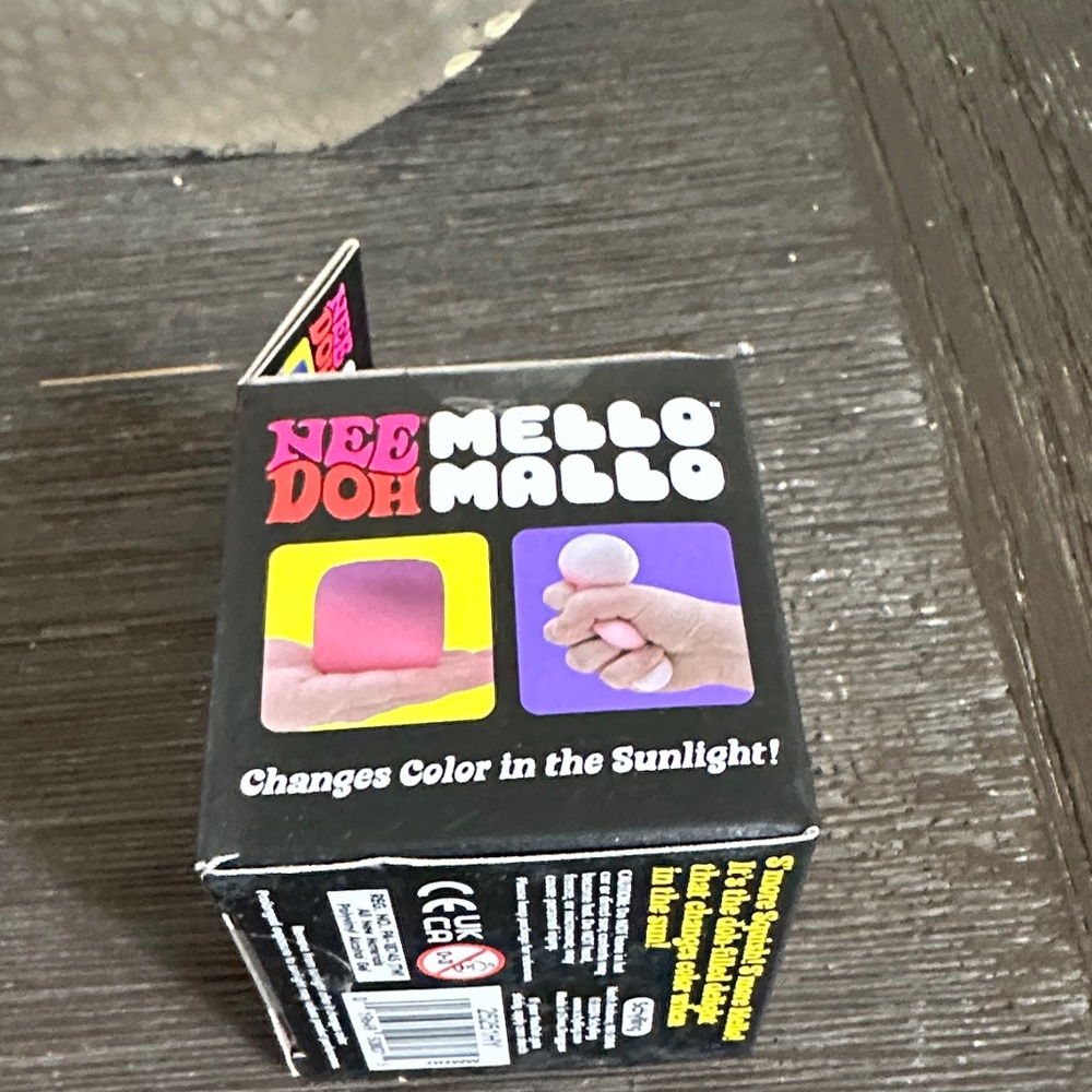 VIRAL 🌪️🐣 NeeDoh Mello Mallo Color-Changing Marshmallow Squishy - Yellow 🐣🚀 - Picture 8 of 11